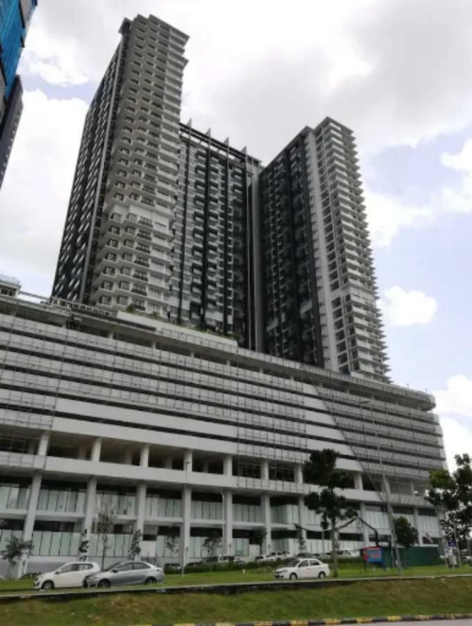 D'Pristine Legoland Apartment Nusajaya  Luaran gambar